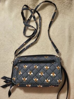 Vera Bradley All in One Crossbody Purse Wristlet Wallet Bees Retired Pattern